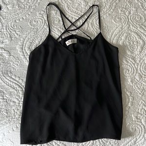 Hollister Tank size S